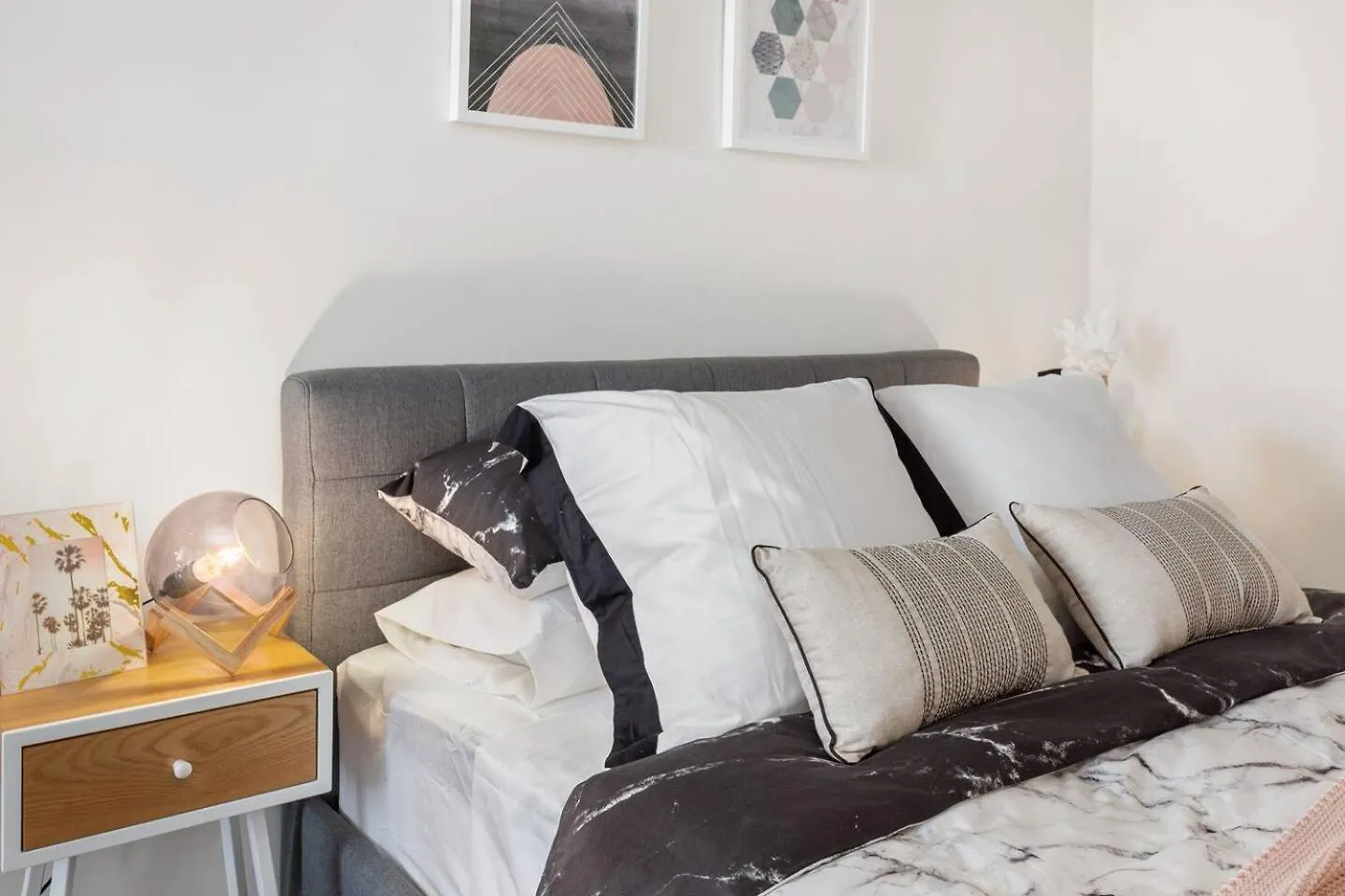 Bright 3Bdrm City Skyline Views Catbus,Waca,Optus 公寓 珀斯