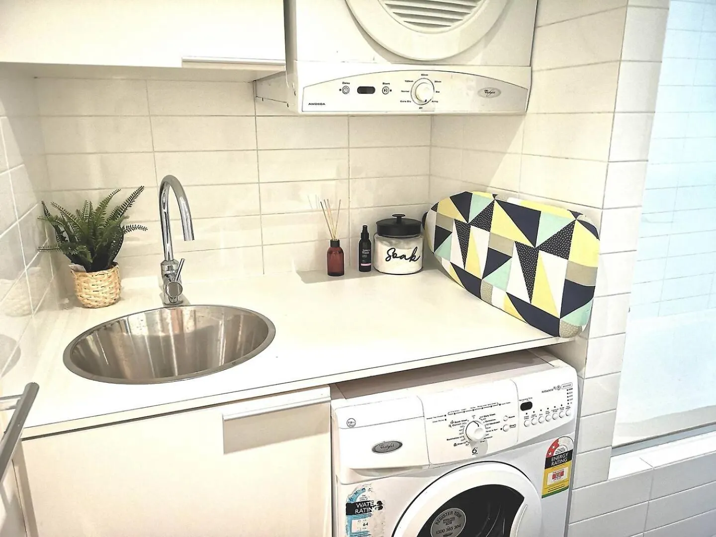 Bright 3Bdrm City Skyline Views Catbus,Waca,Optus 0*, 珀斯 澳大利亚