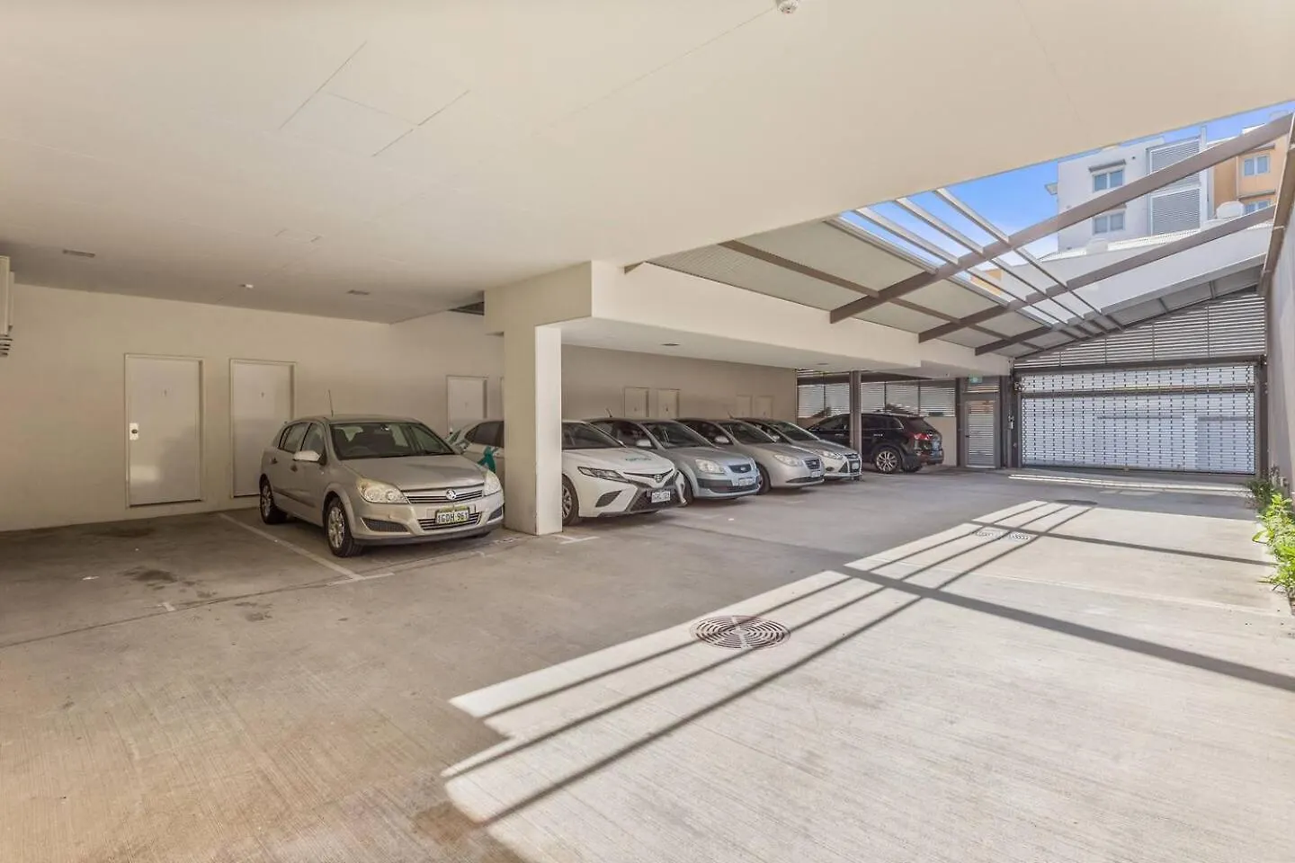 公寓 Bright 3Bdrm City Skyline Views Catbus,Waca,Optus